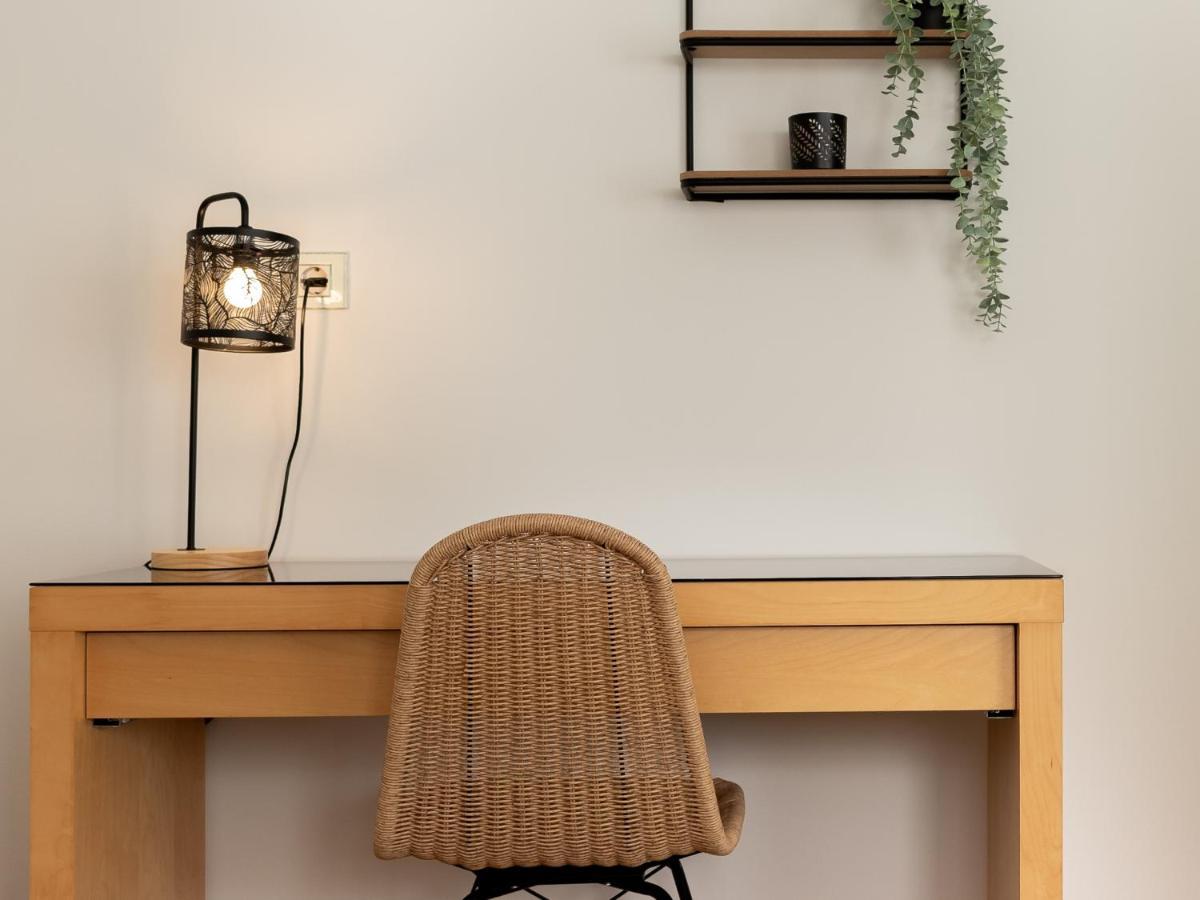Apartment Hall Vi By Aston Bilbao